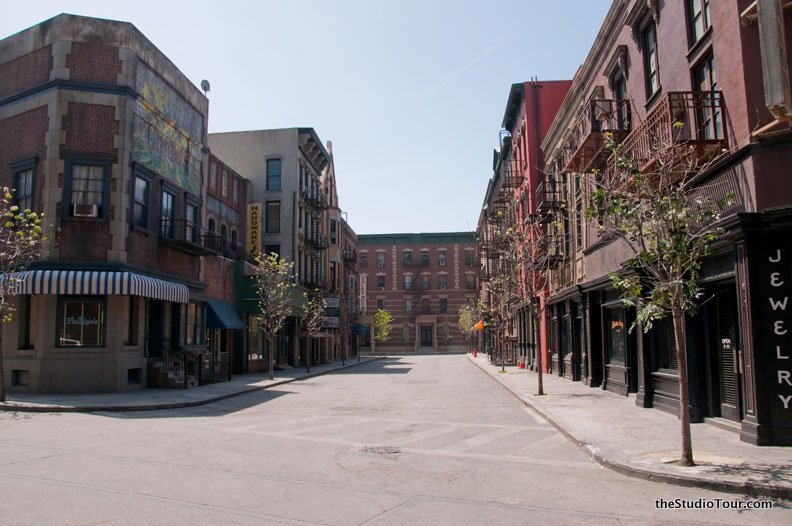 Warner Bros Backlot - TheStudioTour.com